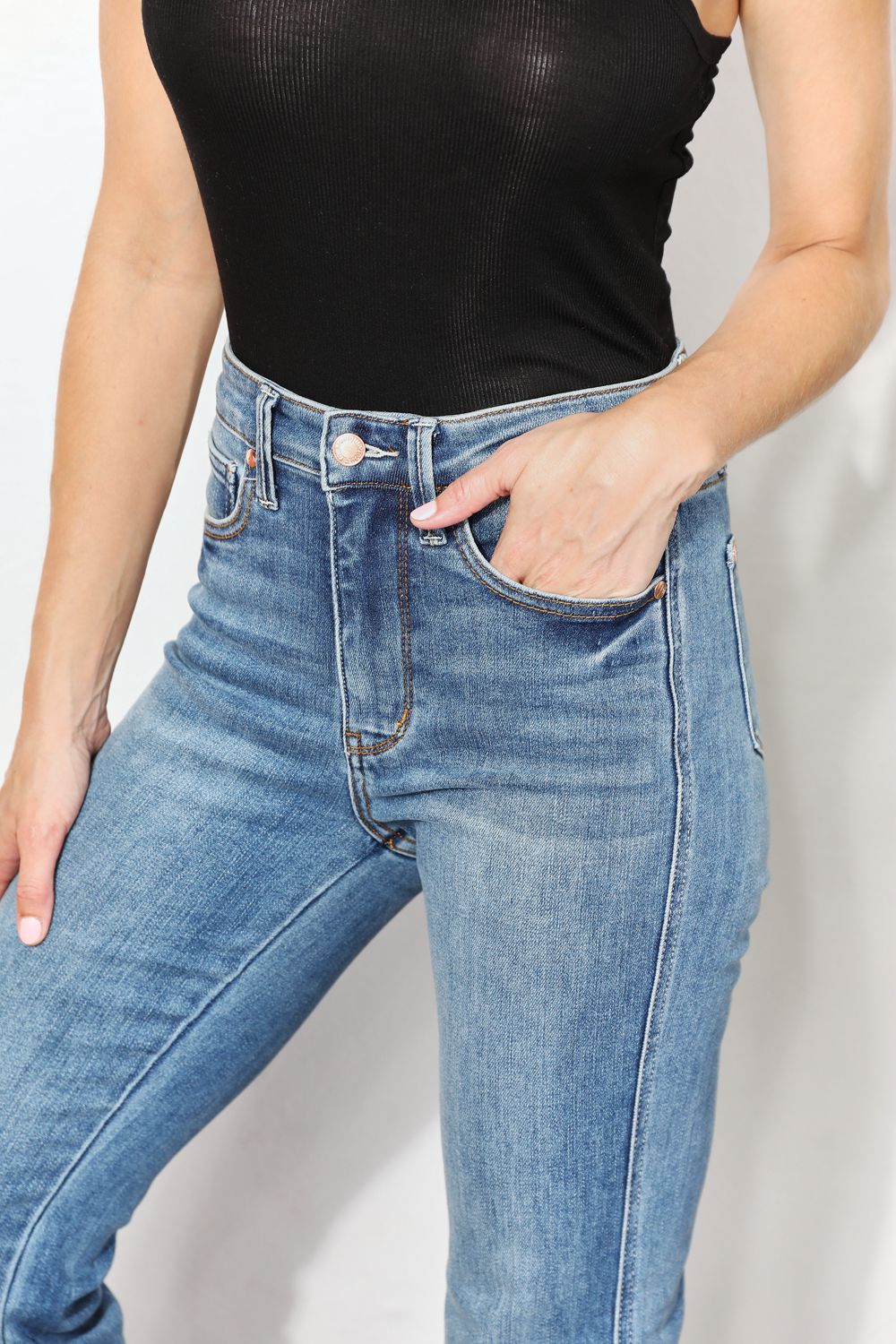 High Waist Jeans with Pockets - Bottoms - Pants - 4 - 2024
