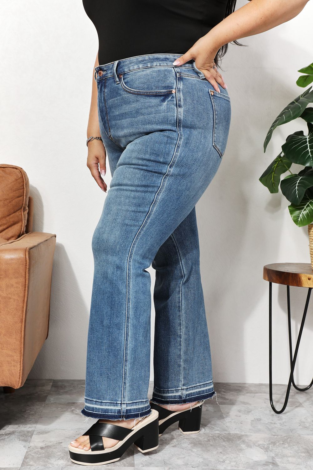 High Waist Jeans with Pockets - Bottoms - Pants - 6 - 2024