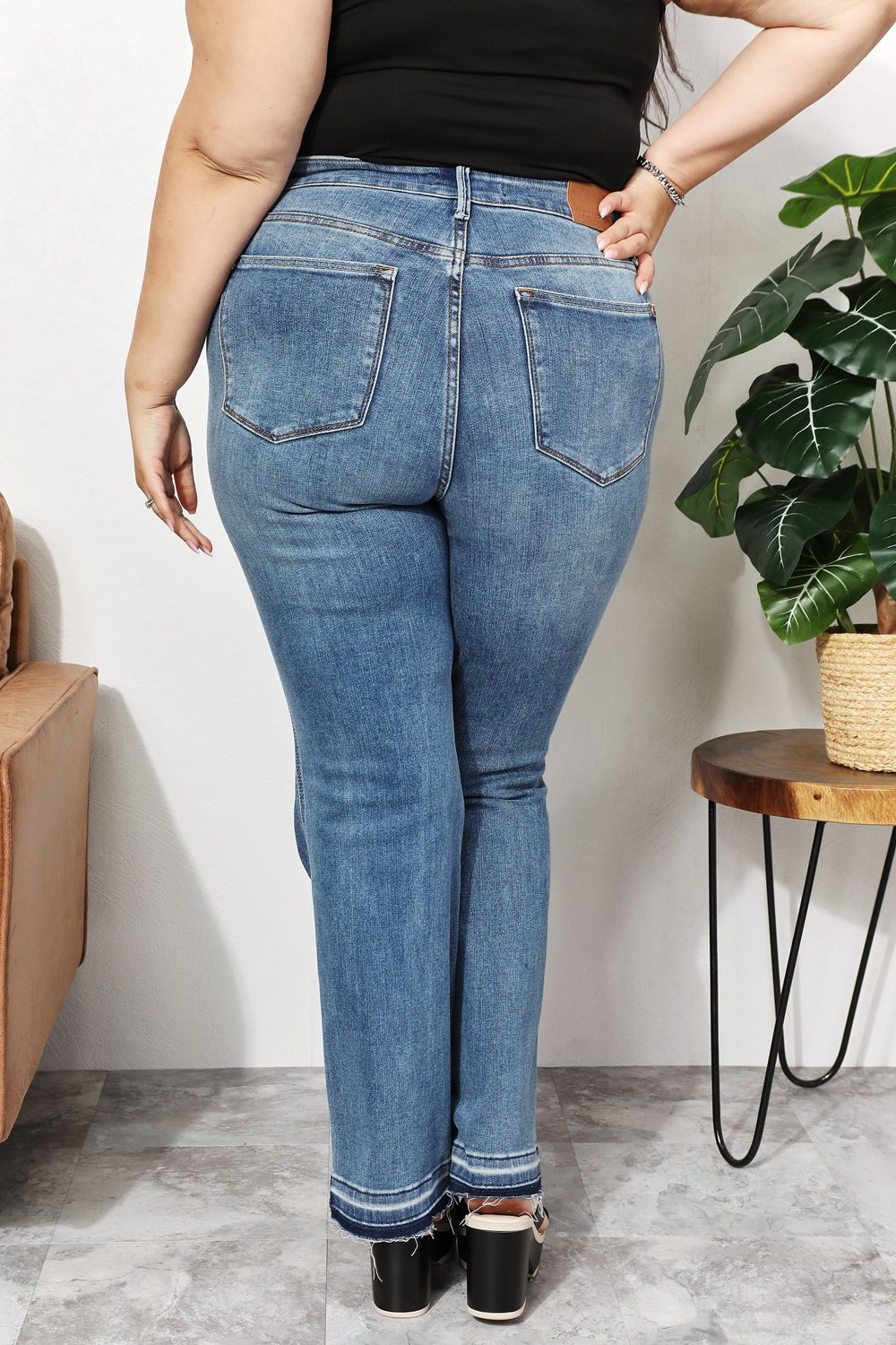 High Waist Jeans with Pockets - Bottoms - Pants - 7 - 2024