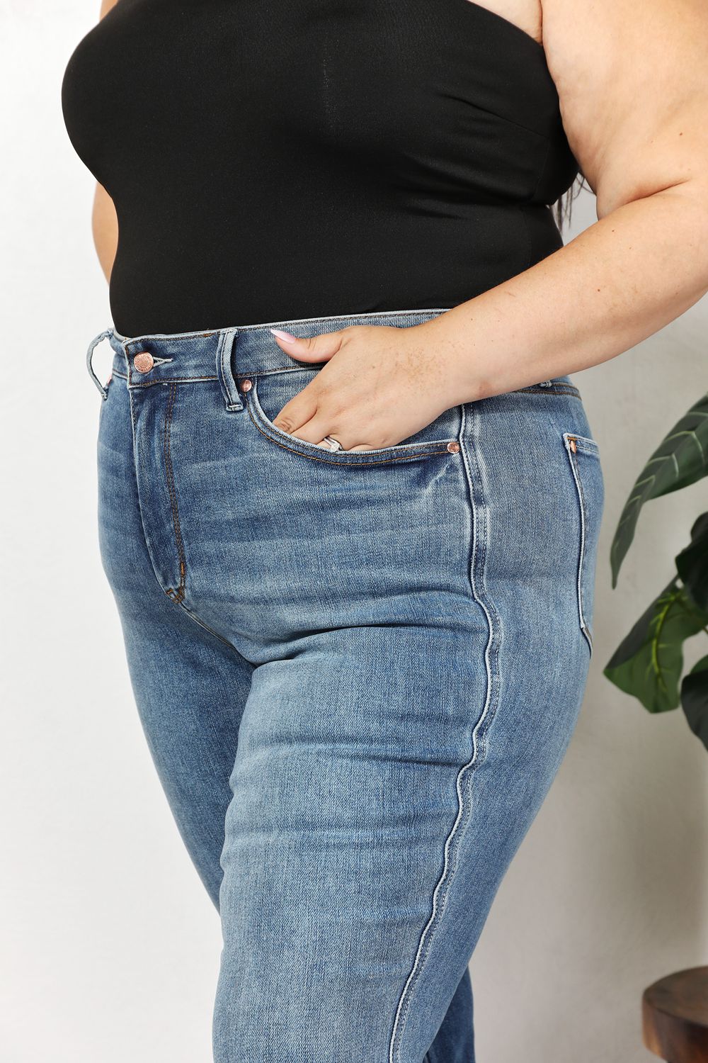 High Waist Jeans with Pockets - Bottoms - Pants - 8 - 2024