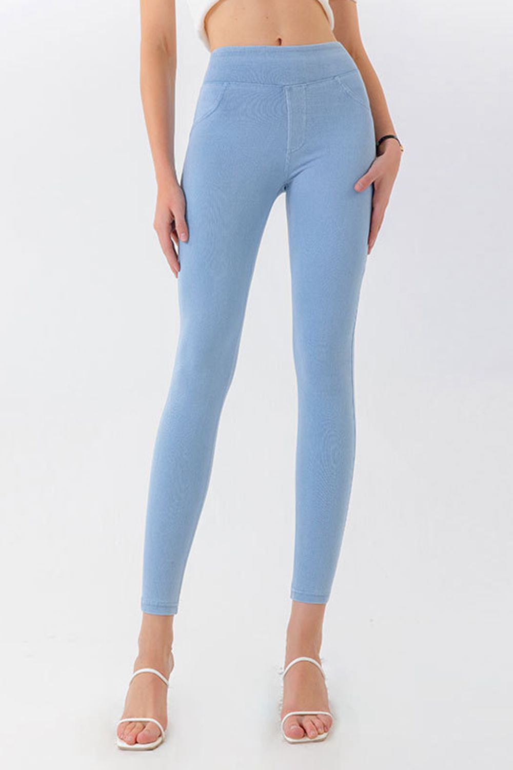 High Waist Skinny Jeans - Light / XS - Bottoms - Pants - 10 - 2024