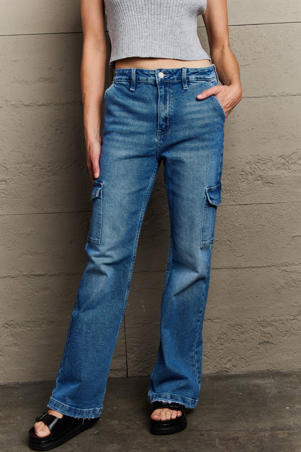 High Waisted Cargo Flare Jeans - Bottoms - Pants - 3 - 2024