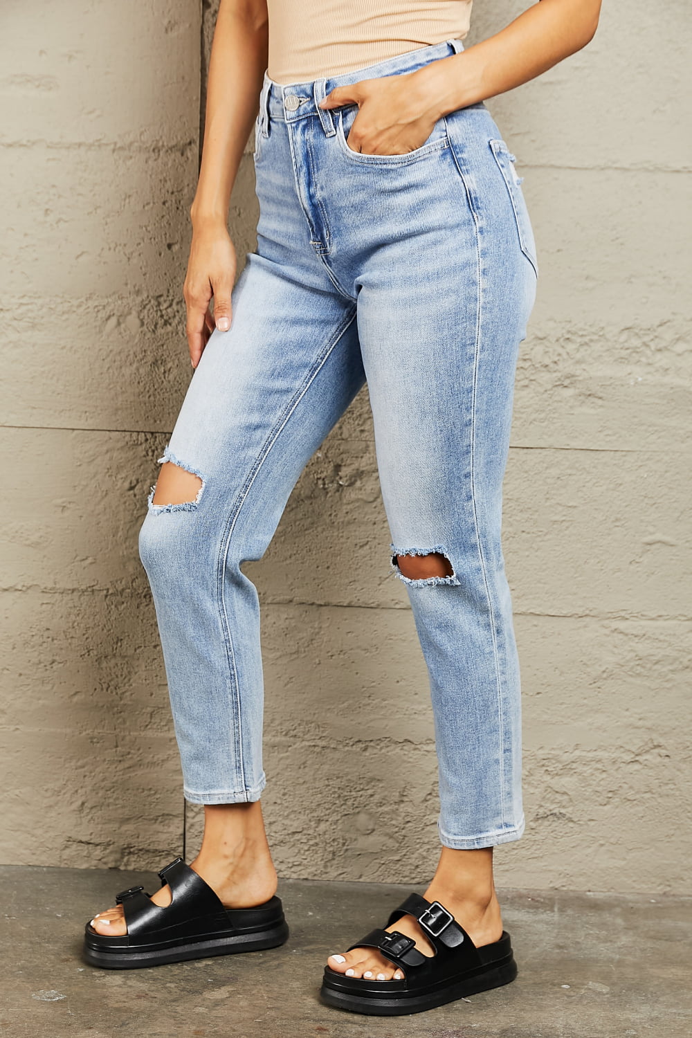 High Waisted Distressed Slim Cropped Jeans - Bottoms - Pants - 3 - 2024