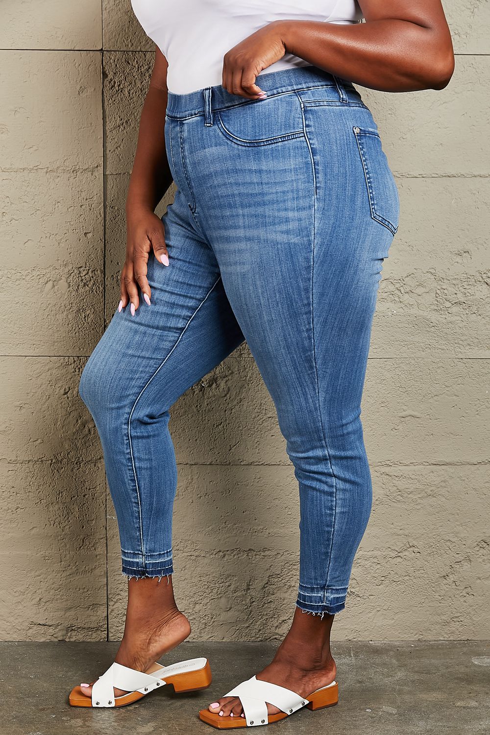 High Waisted Pull On Skinny Jeans - Bottoms - Pants - 4 - 2024