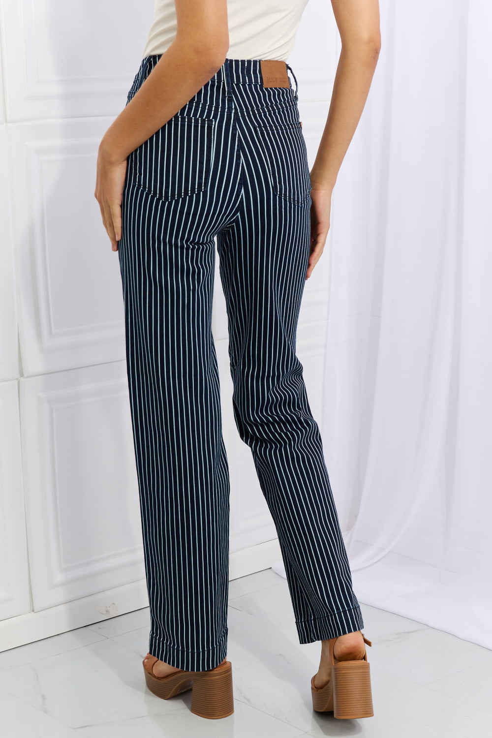 High Waisted Tummy Control Striped Straight Jeans - Bottoms - Pants - 9 - 2024