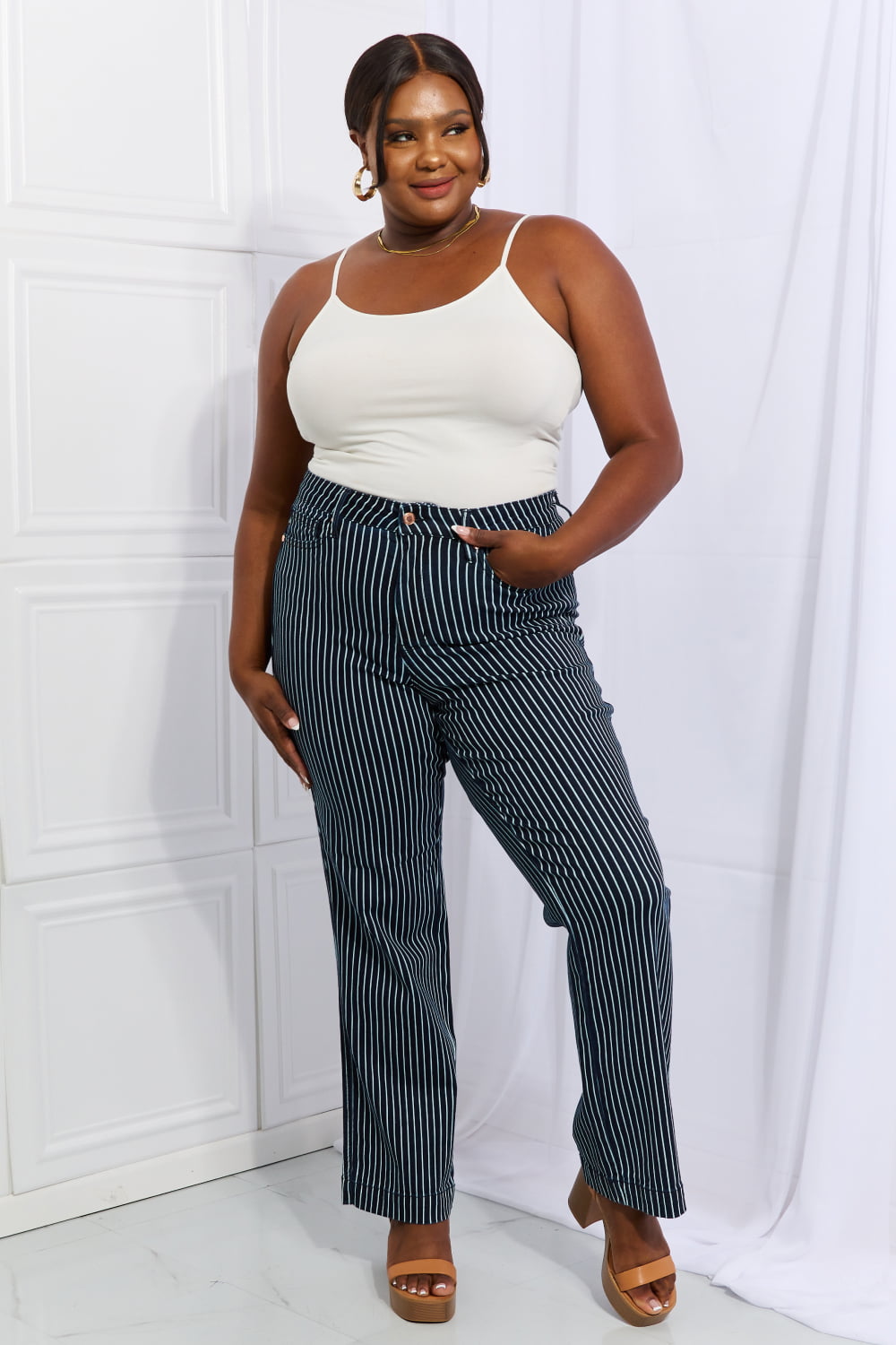 High Waisted Tummy Control Striped Straight Jeans - Bottoms - Pants - 5 - 2024