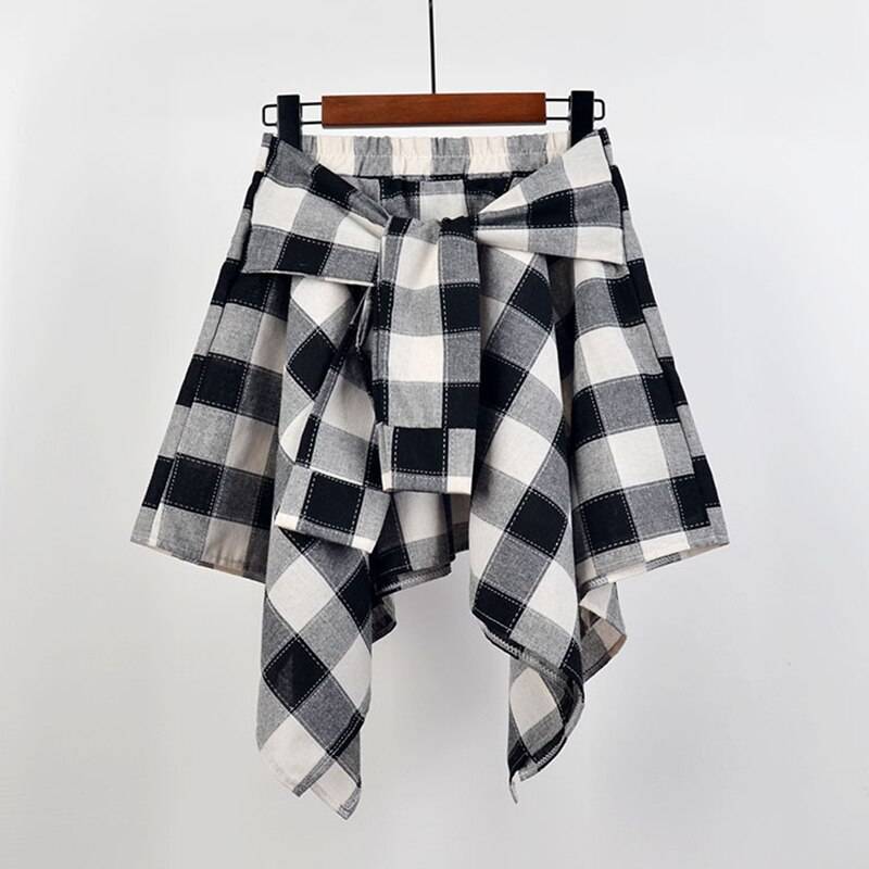 Irregular Plaid Mini Skirt - White / One Size - Bottoms - Skirts - 12 - 2024