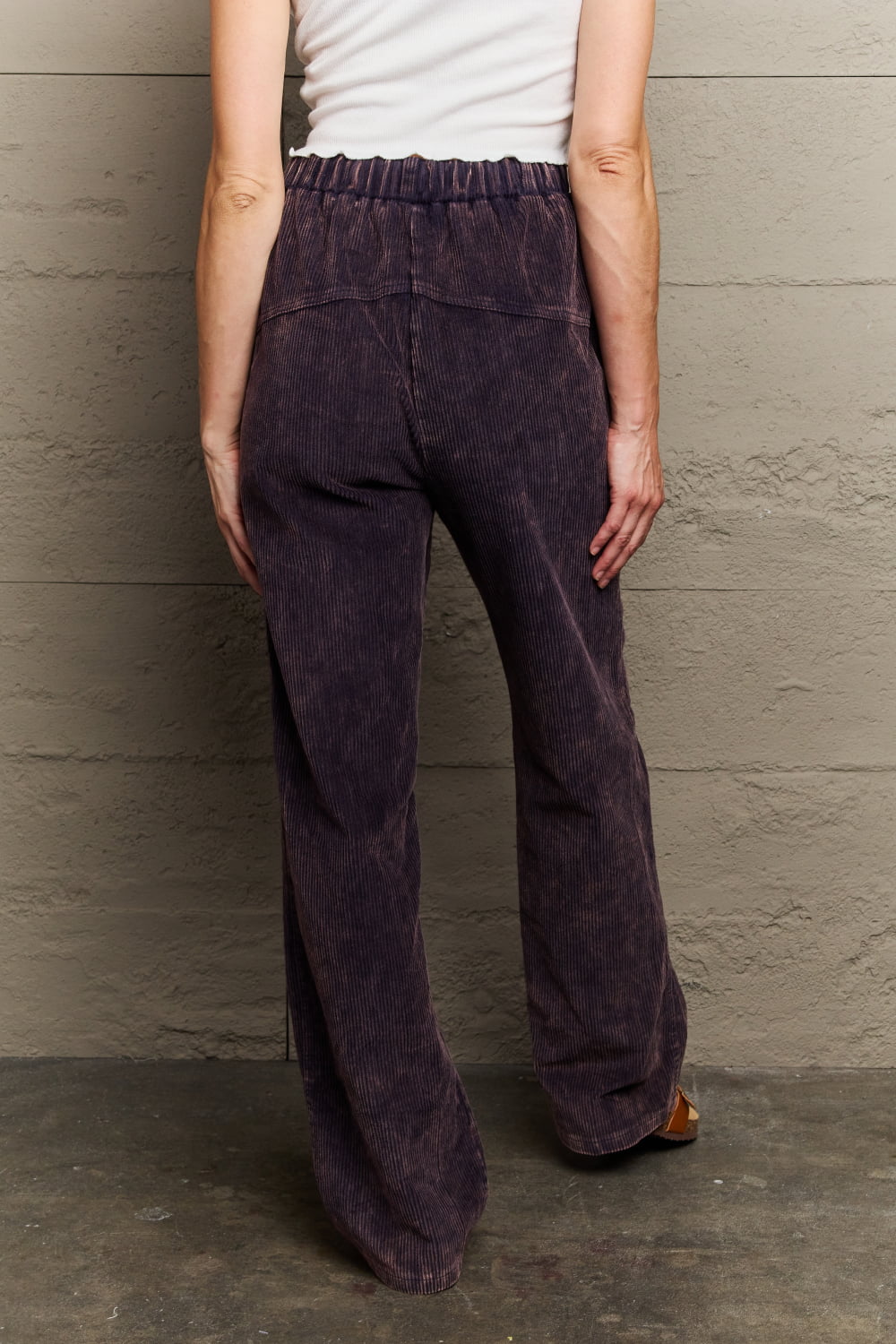 Leap Of Faith Corduroy Straight Fit Pants in Midnight Navy - Bottoms - Pants - 2 - 2024