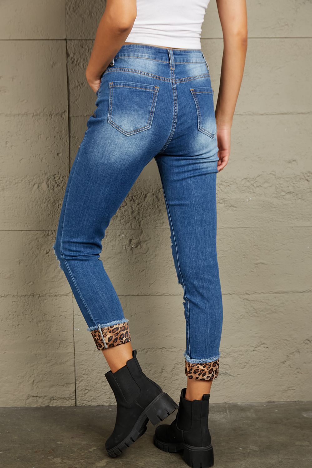 Leopard Patch Distressed Cropped Jeans - Bottoms - Pants - 2 - 2024