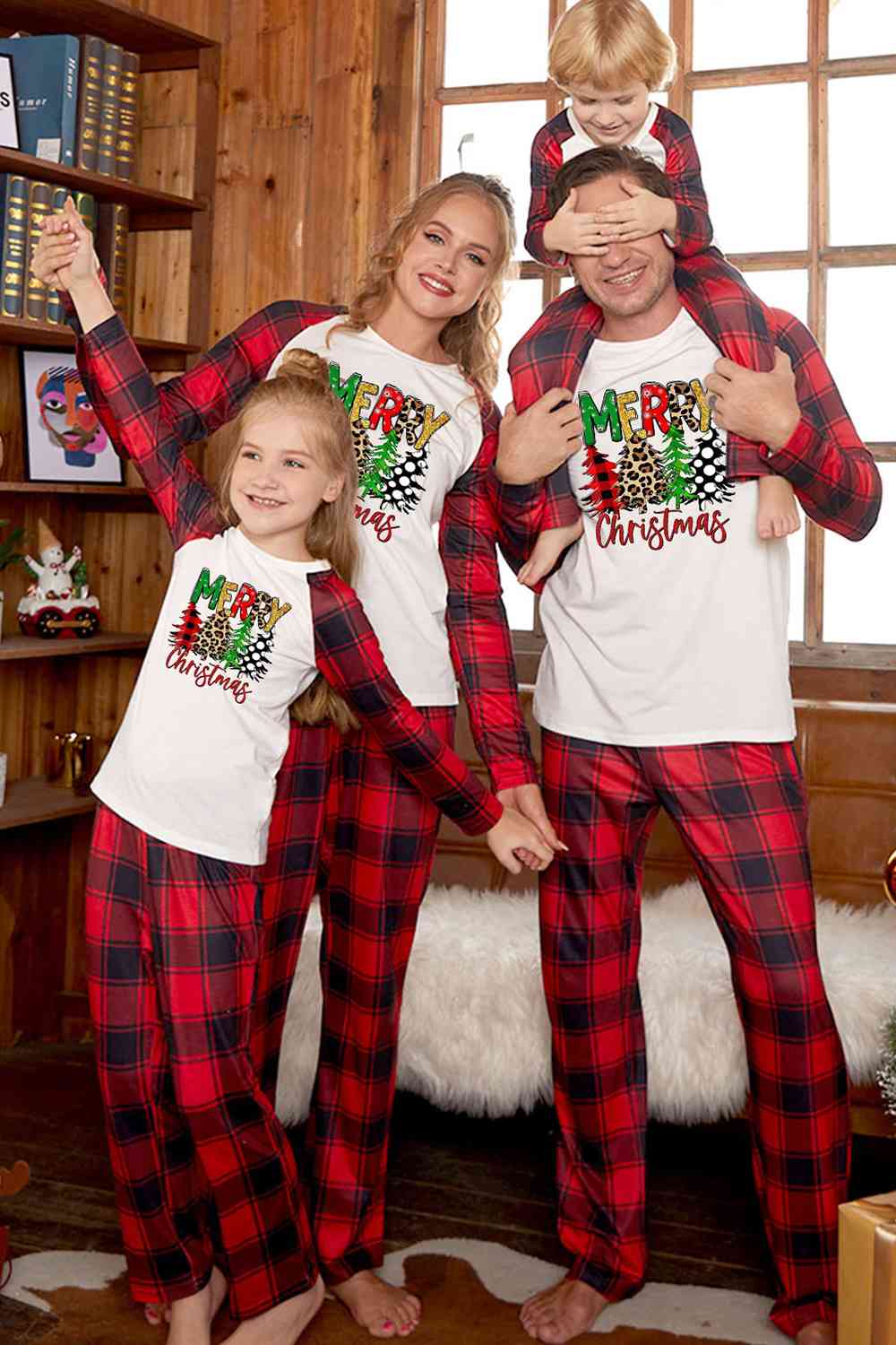 MERRY CHRISTMAS Graphic Top and Plaid Pants Set - Bottoms - Outfit Sets - 2 - 2024