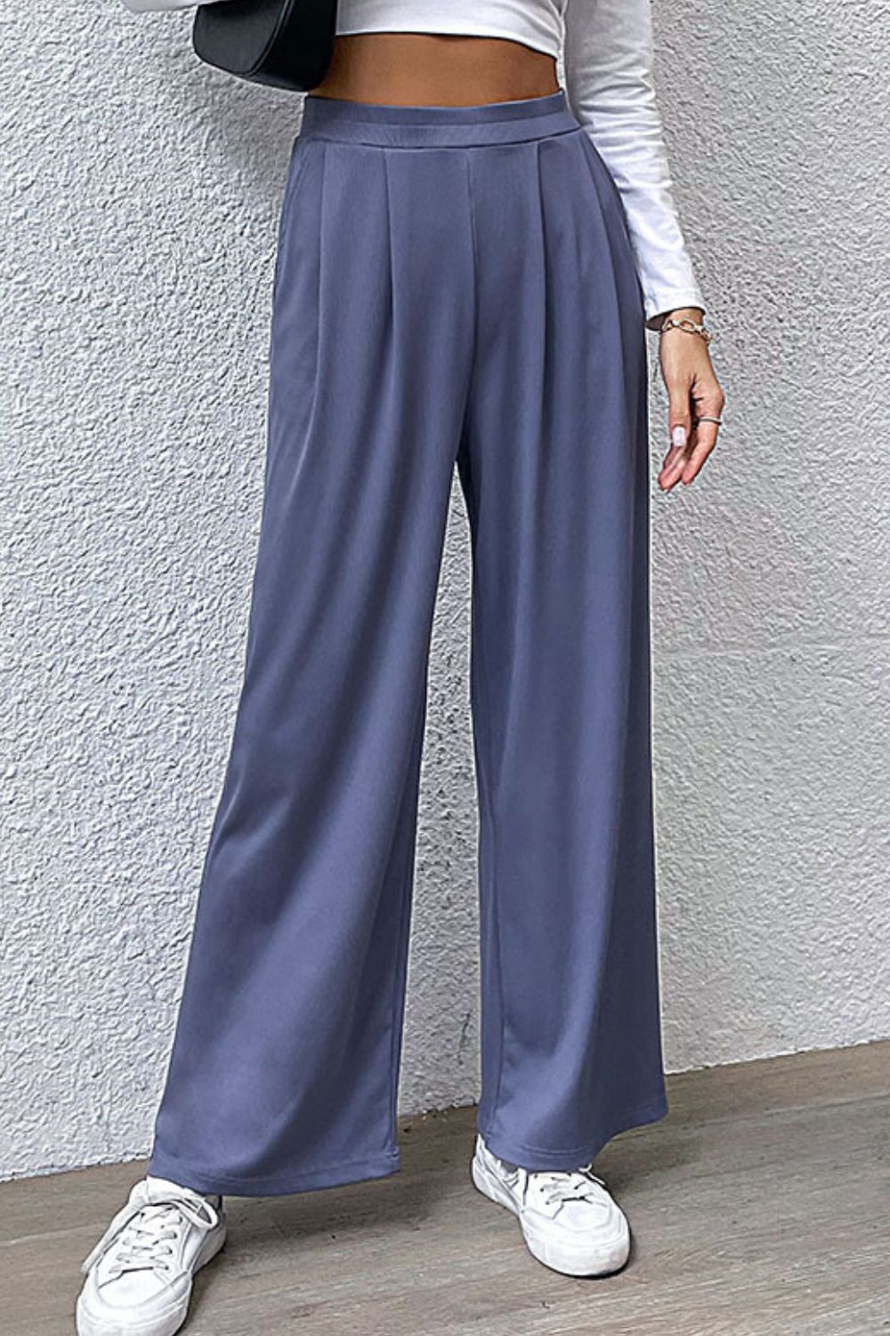 Pleated Detail Wide-Leg Pants with Pockets - Bottoms - Pants - 3 - 2024