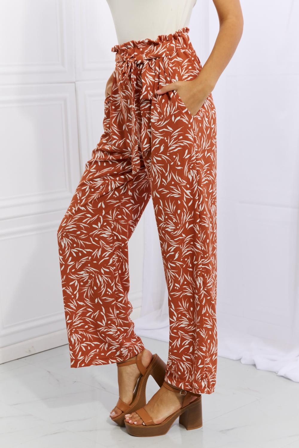 Right Angle Full Size Geometric Printed Pants in Red Orange - Bottoms - Pants - 3 - 2024