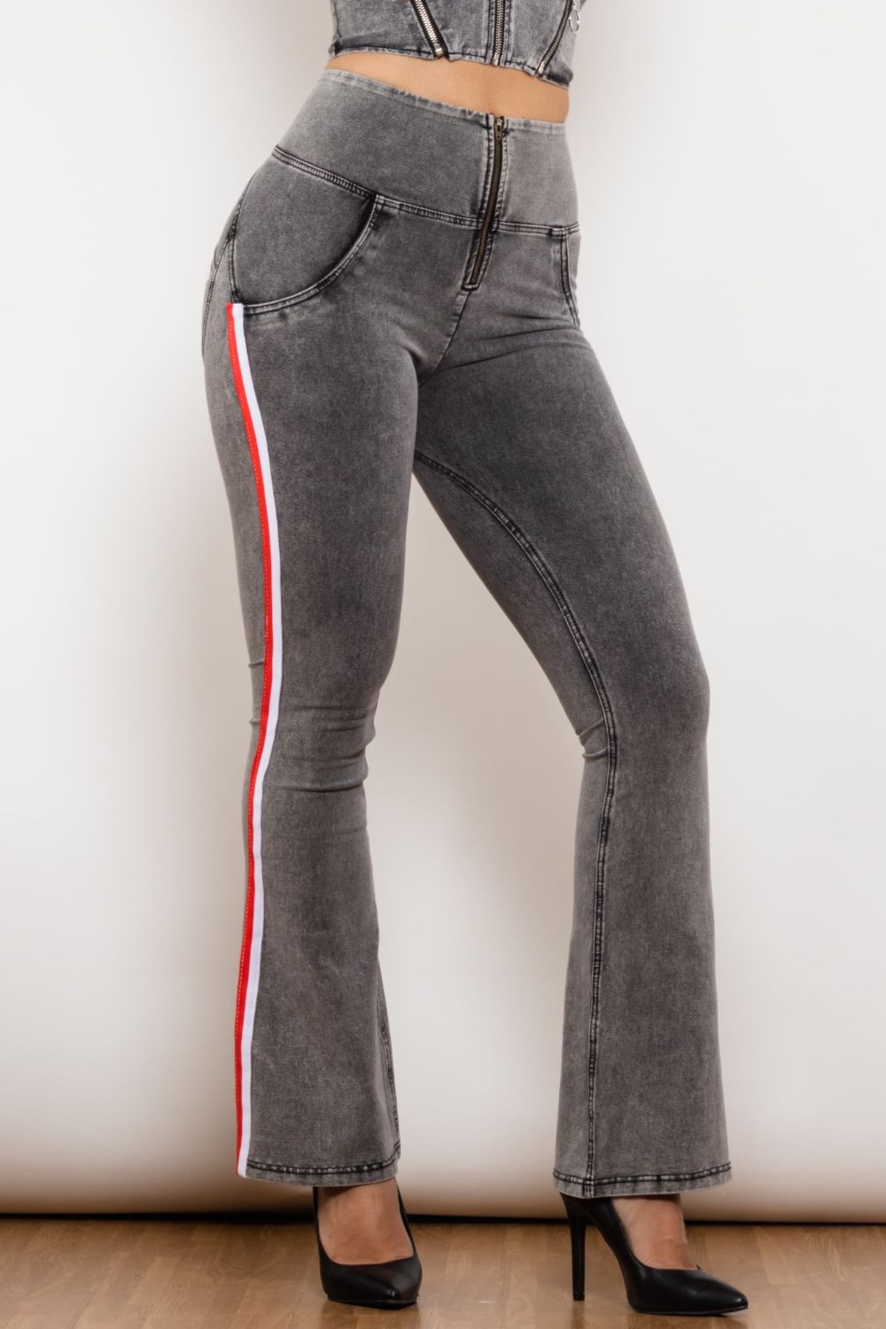 Side Stripe High Waist Zip Closure Jeans - Bottoms - Pants - 3 - 2024