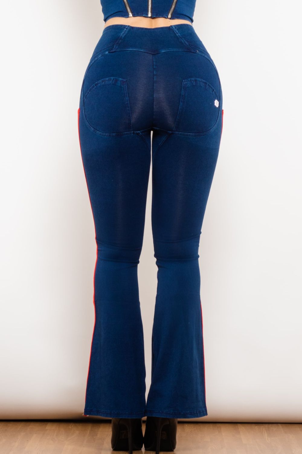 Side Stripe Zip Closure Bootcut Jeans - Bottoms - Pants - 8 - 2024
