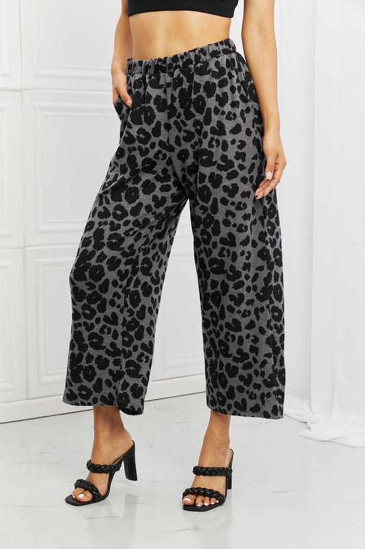 Stay Cozy Pattern Wide Leg Pants - Leopard / S - Bottoms - Pants - 1 - 2024