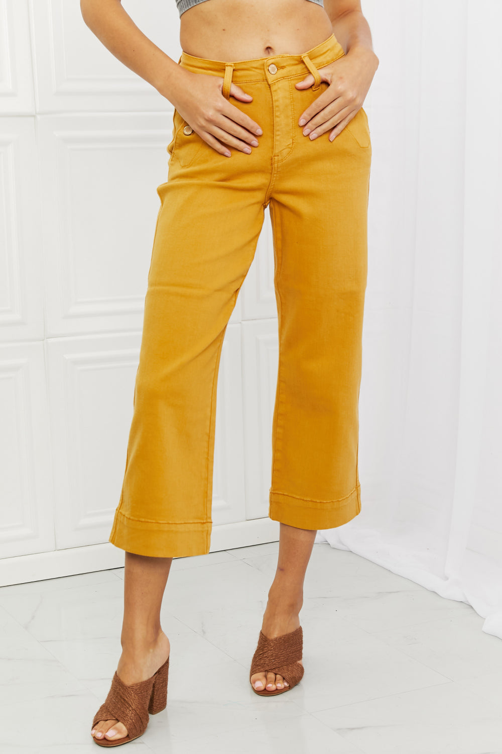 Straight Leg Cropped Jeans - Yellow / Bottoms - Pants - 1 - 2024