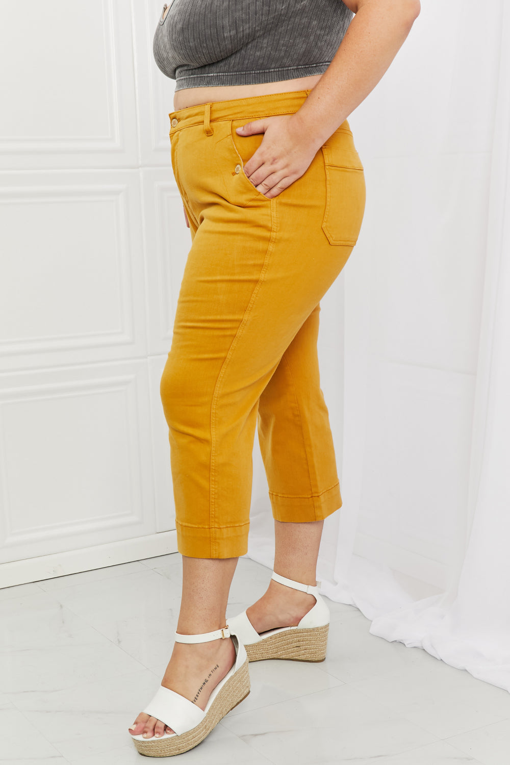 Straight Leg Cropped Jeans - Bottoms - Pants - 7 - 2024
