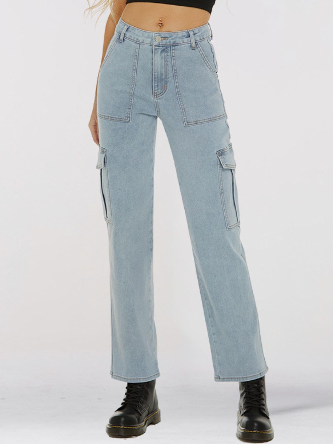 Straight Leg Jeans with Pockets - Light / 1 - Bottoms - Pants - 1 - 2024