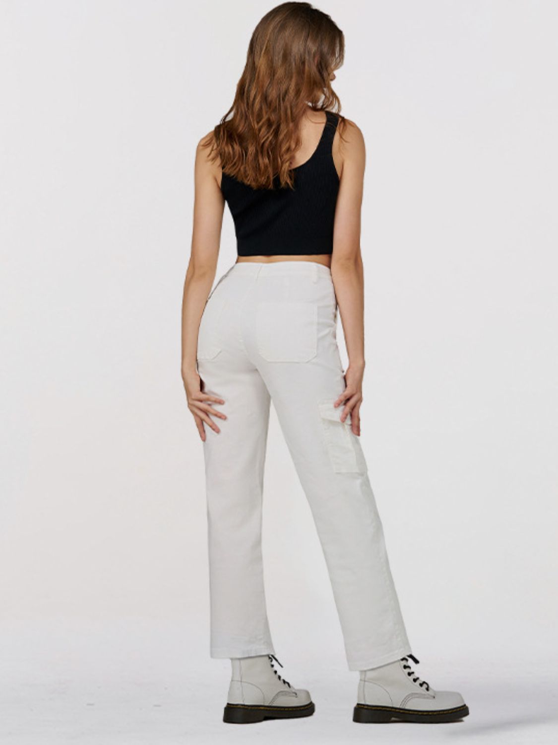 Straight Leg Jeans with Pockets - Bottoms - Pants - 2 - 2024