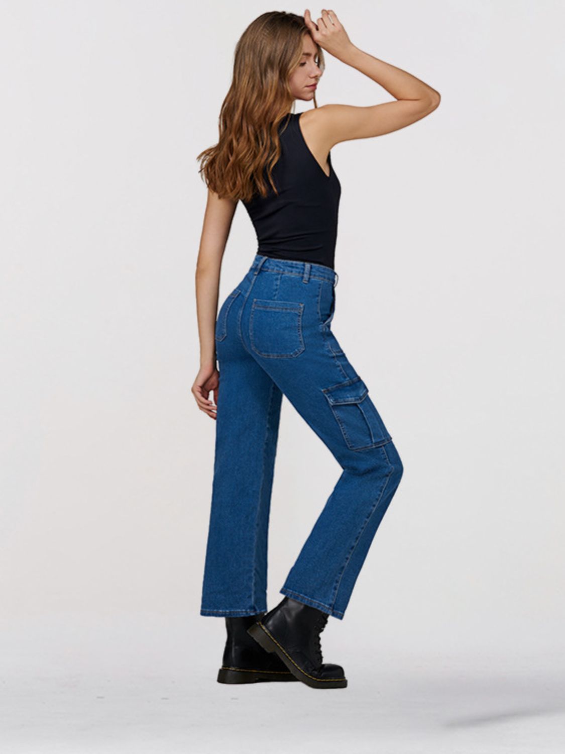 Straight Leg Jeans with Pockets - Bottoms - Pants - 4 - 2024