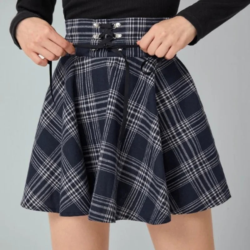 Vintage Plaid Mini Skirt - Bottoms - Mini Skirts - 4 - 2024