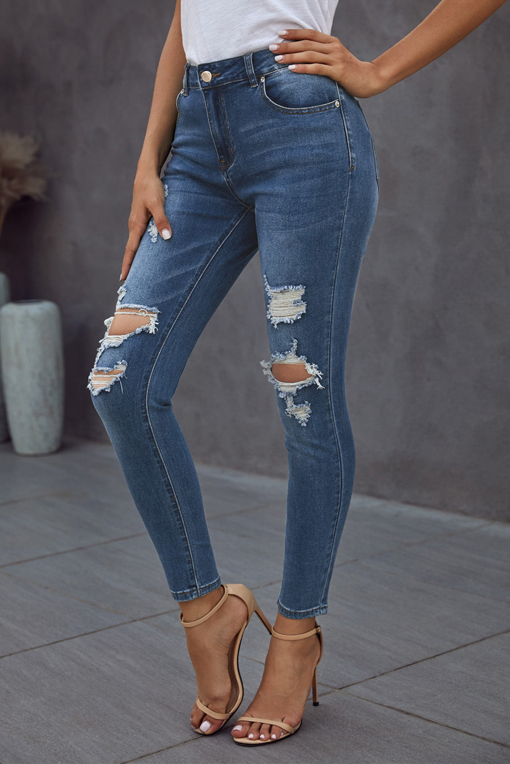 Vintage Skinny Ripped Jeans - Bottoms - Pants - 5 - 2024