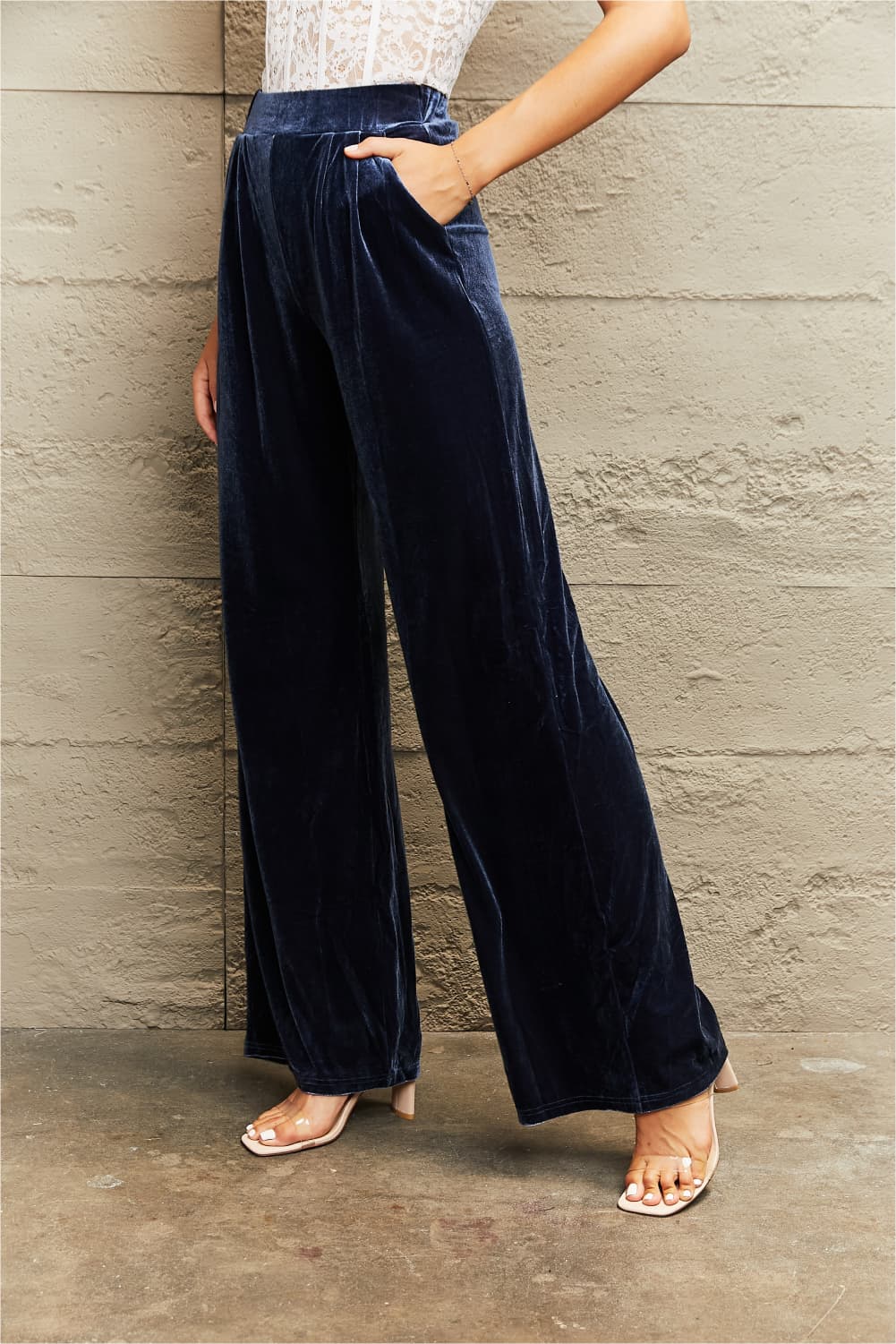 Wide Leg Pants with Pockets - Bottoms - Pants - 3 - 2024