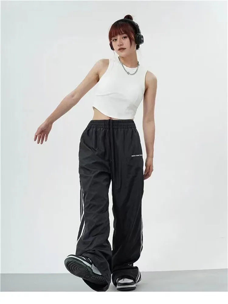 Y2K Women Streetwear Techwear Cargo Korean Harajuku Parachute Track Pants Men Tech Sweatpants Wide Leg Joggers Trousers
