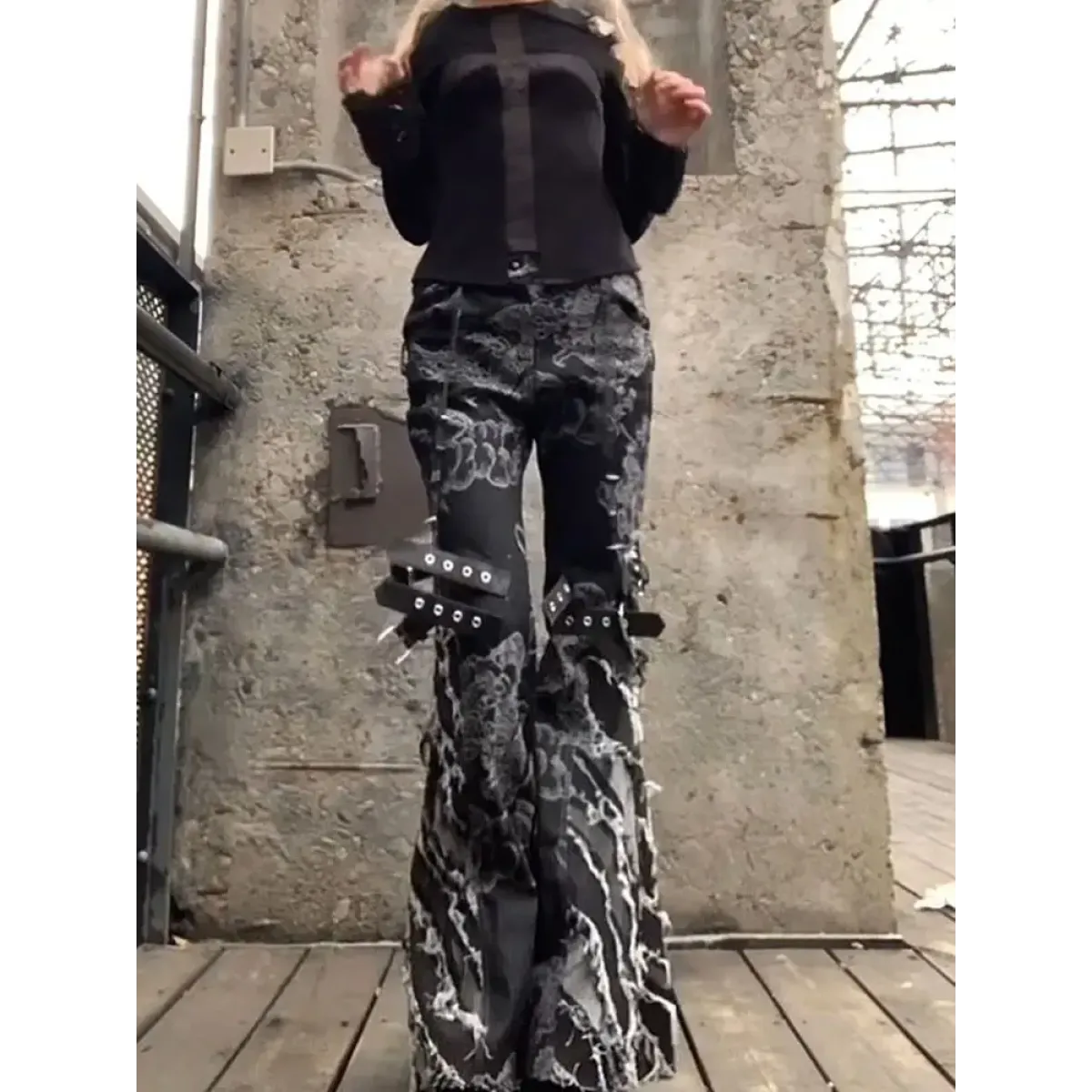 Gothic Y2K Flare Ripped Strap Jeans - Bottoms - Jeans - 4