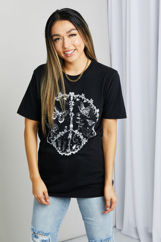 Full Size Butterfly Graphic Tee Shirt - Black / S - T-Shirts - Shirts & Tops - 1 - 2024