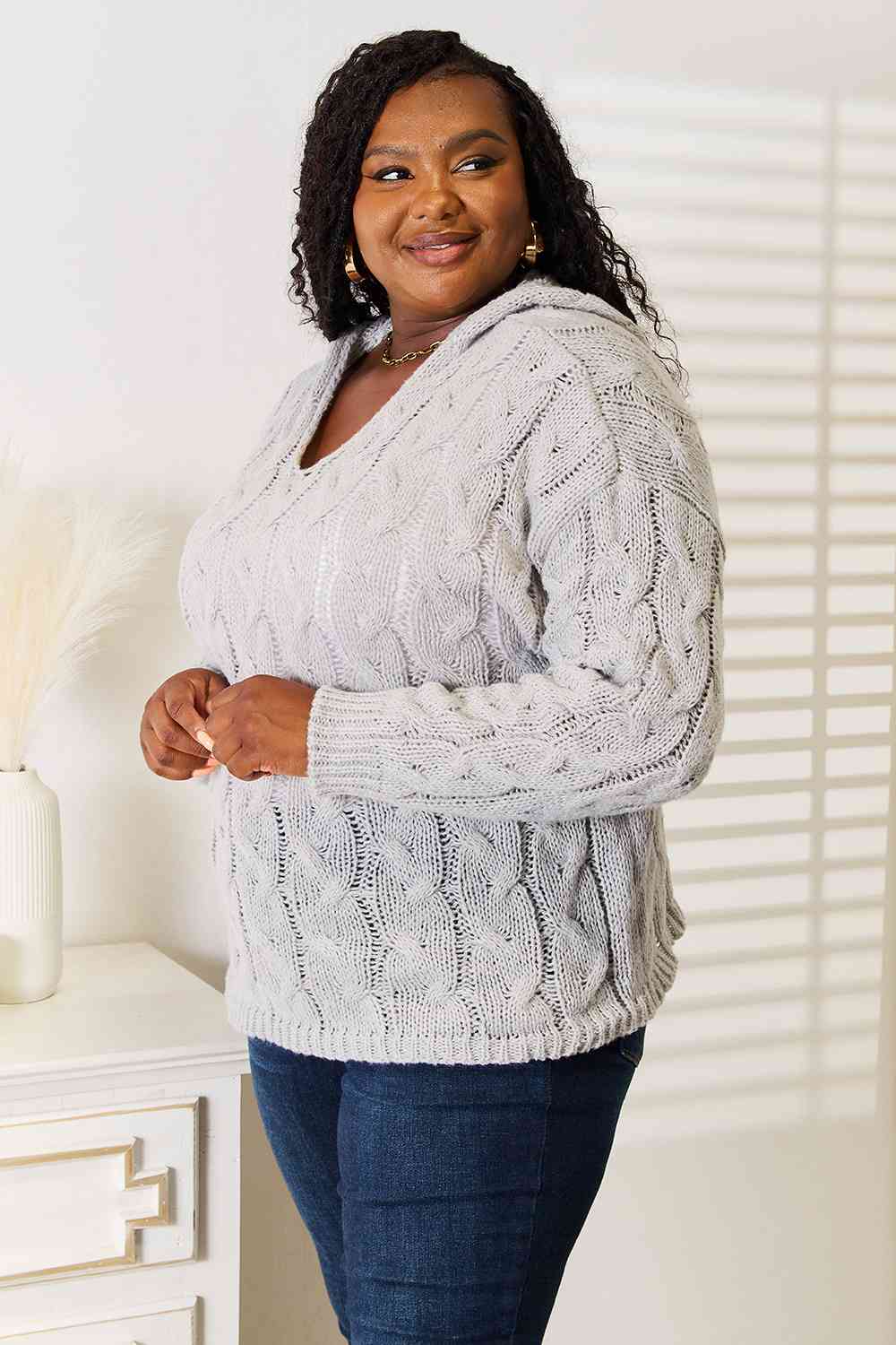 Cable-Knit Hooded Sweater - Sweaters - Shirts & Tops - 10 - 2024