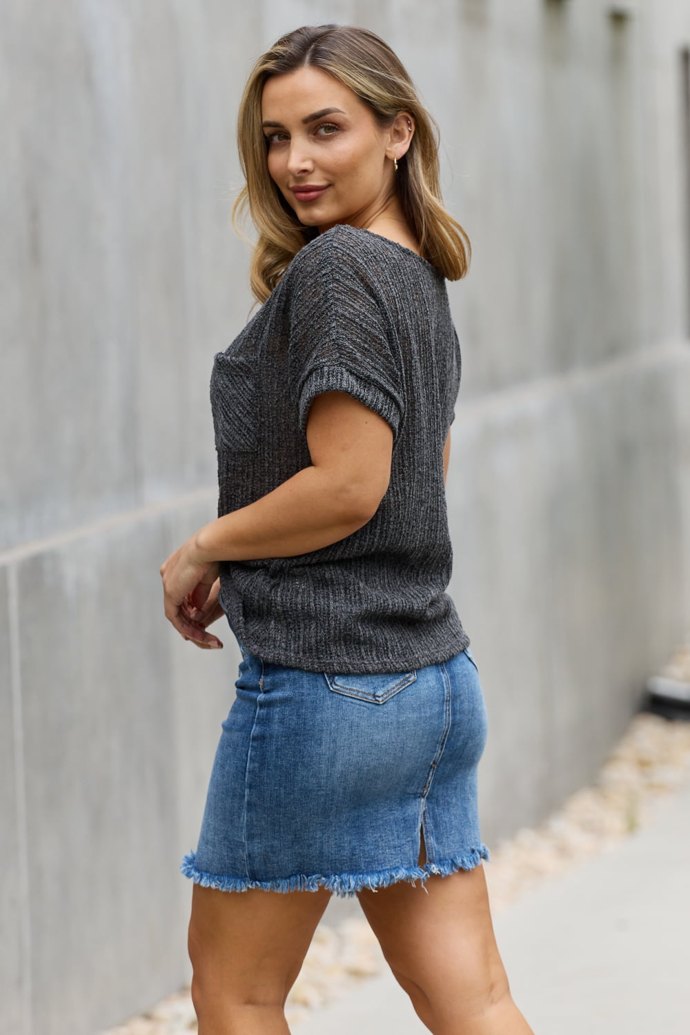 Chunky Knit Short Sleeve Top in Gray - Camis & Tops - Shirts & Tops - 3 - 2024