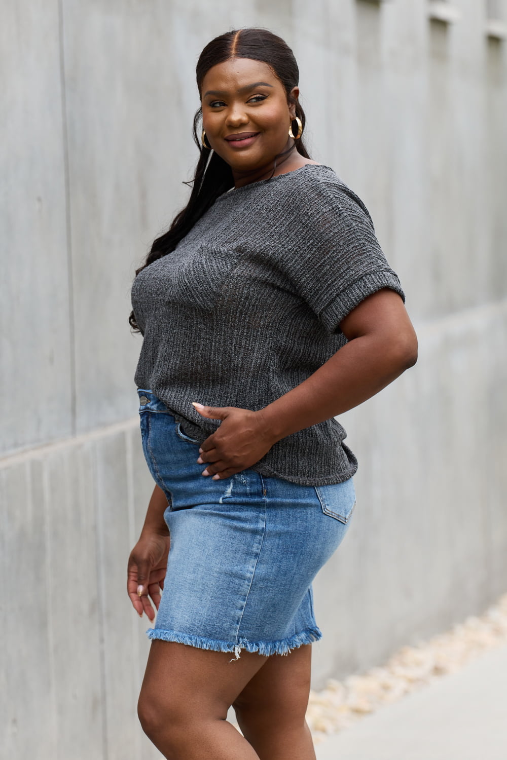 Chunky Knit Short Sleeve Top in Gray - Camis & Tops - Shirts & Tops - 7 - 2024