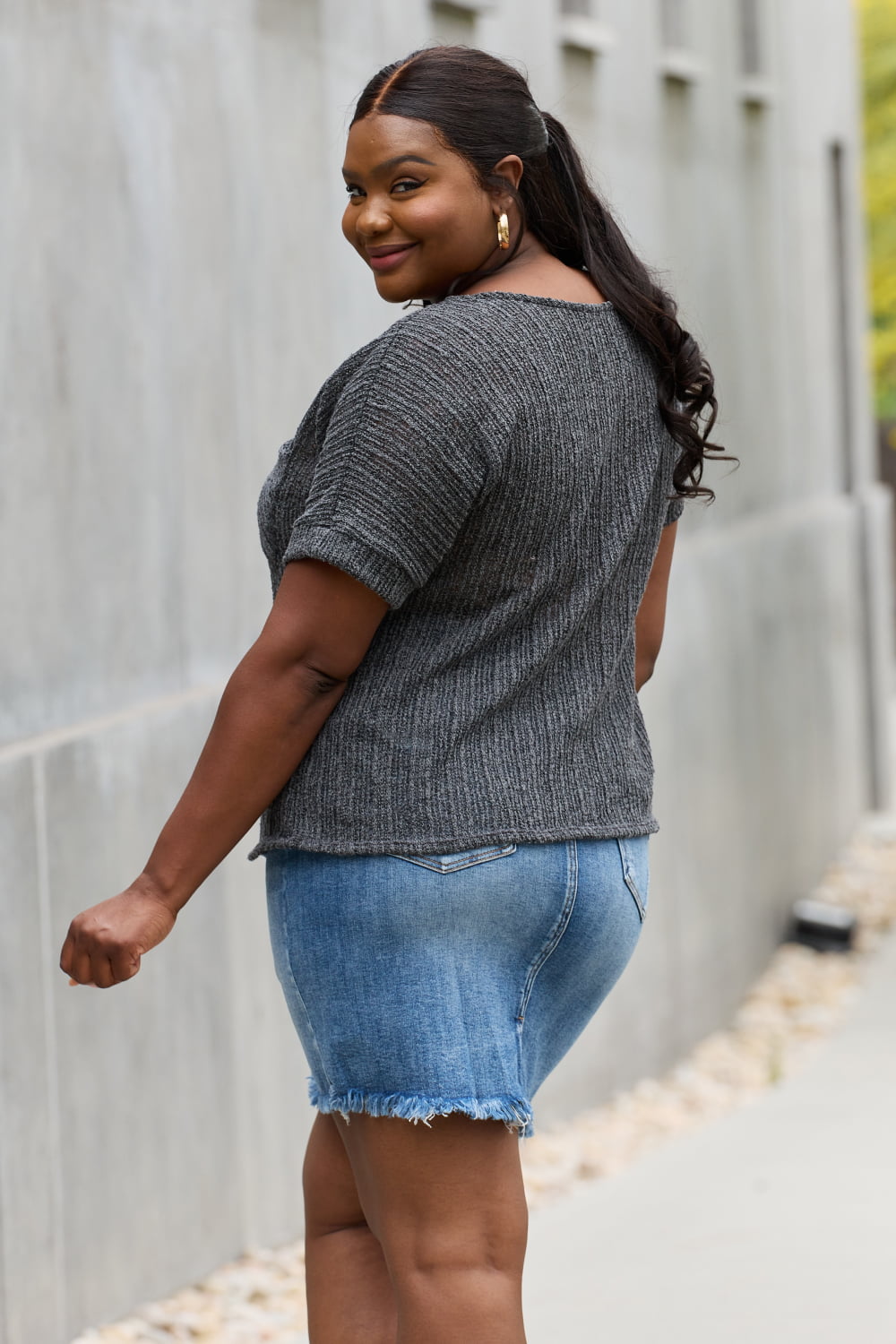 Chunky Knit Short Sleeve Top in Gray - Camis & Tops - Shirts & Tops - 8 - 2024