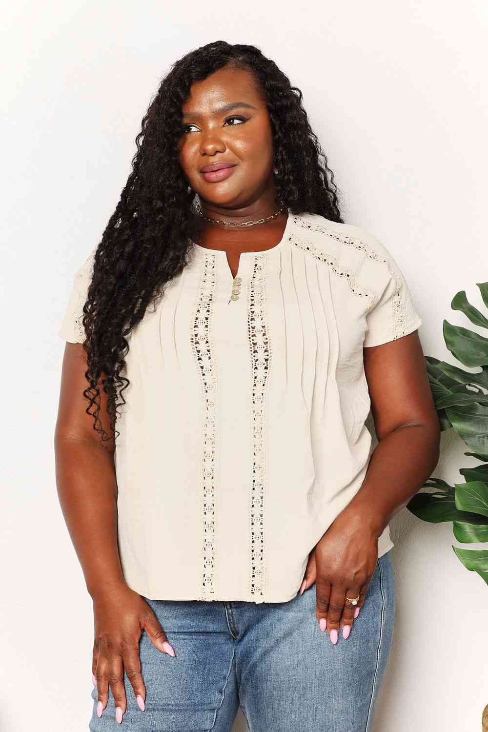 Crochet Buttoned Short Sleeves Top - White / S - Camis & Tops - Shirts & Tops - 1 - 2024