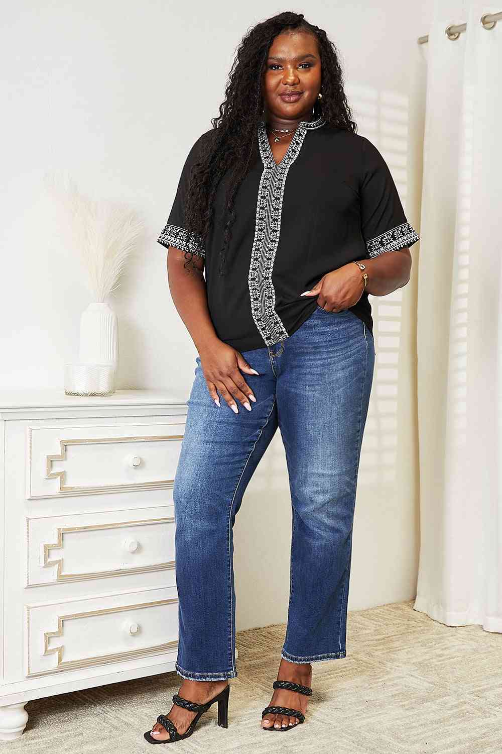 Embroidered Notched Neck Top - Camis & Tops - Shirts & Tops - 11 - 2024