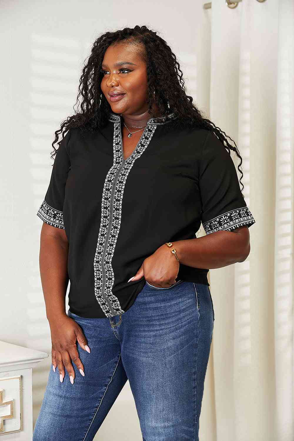 Embroidered Notched Neck Top - Camis & Tops - Shirts & Tops - 9 - 2024