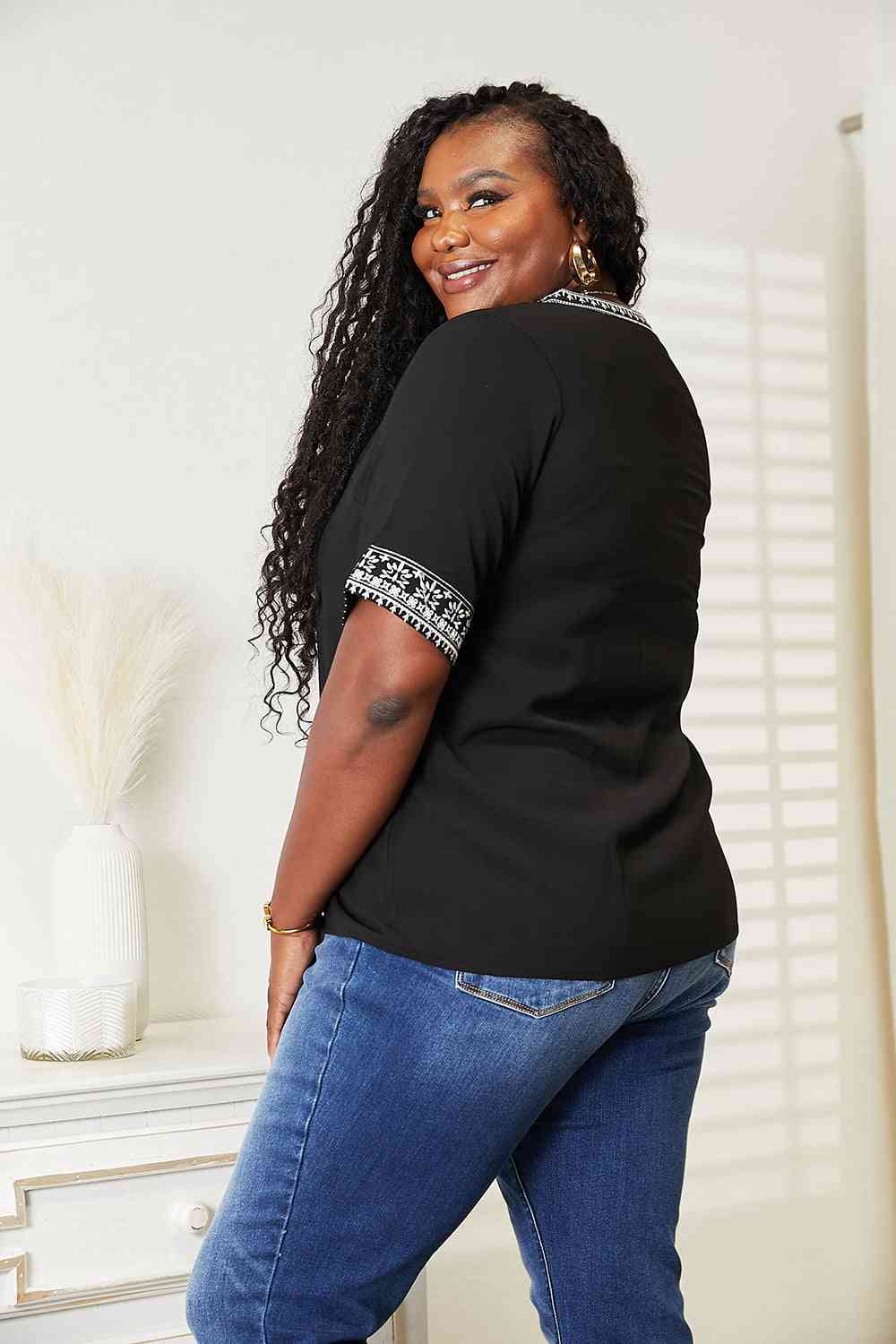 Embroidered Notched Neck Top - Camis & Tops - Shirts & Tops - 10 - 2024