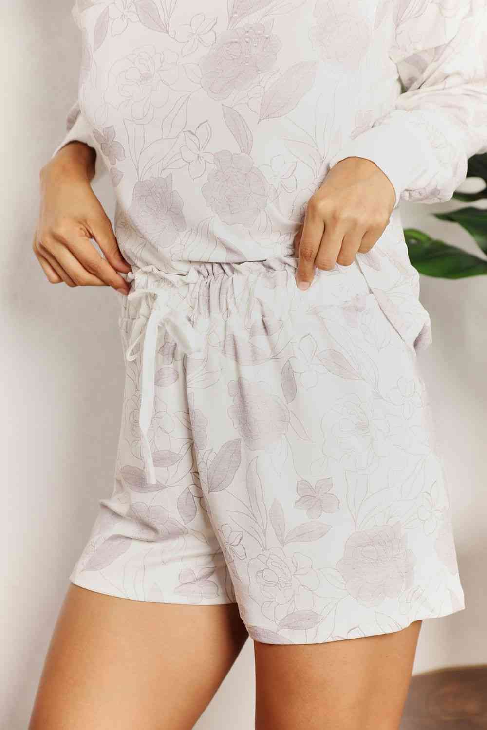 Floral Long Sleeve Top and Shorts Loungewear Set - Camis & Tops - Loungewear - 14 - 2024