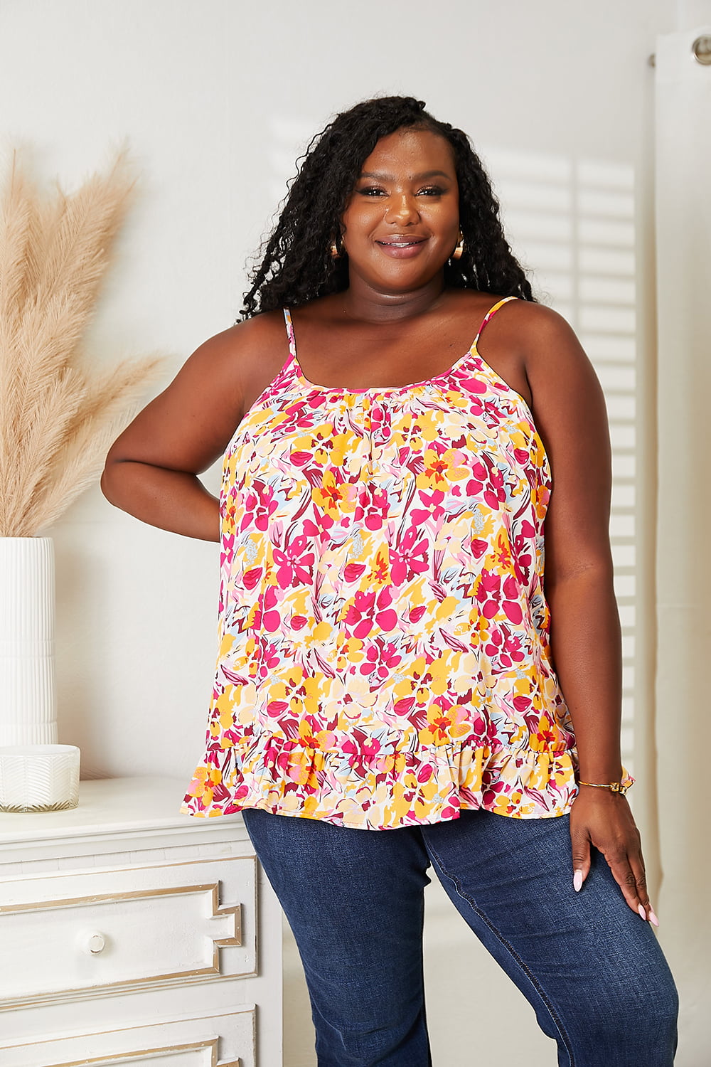 Floral Scoop Neck Ruffle Hem Cami - Floral / S - Camis & Tops - Shirts & Tops - 1 - 2024