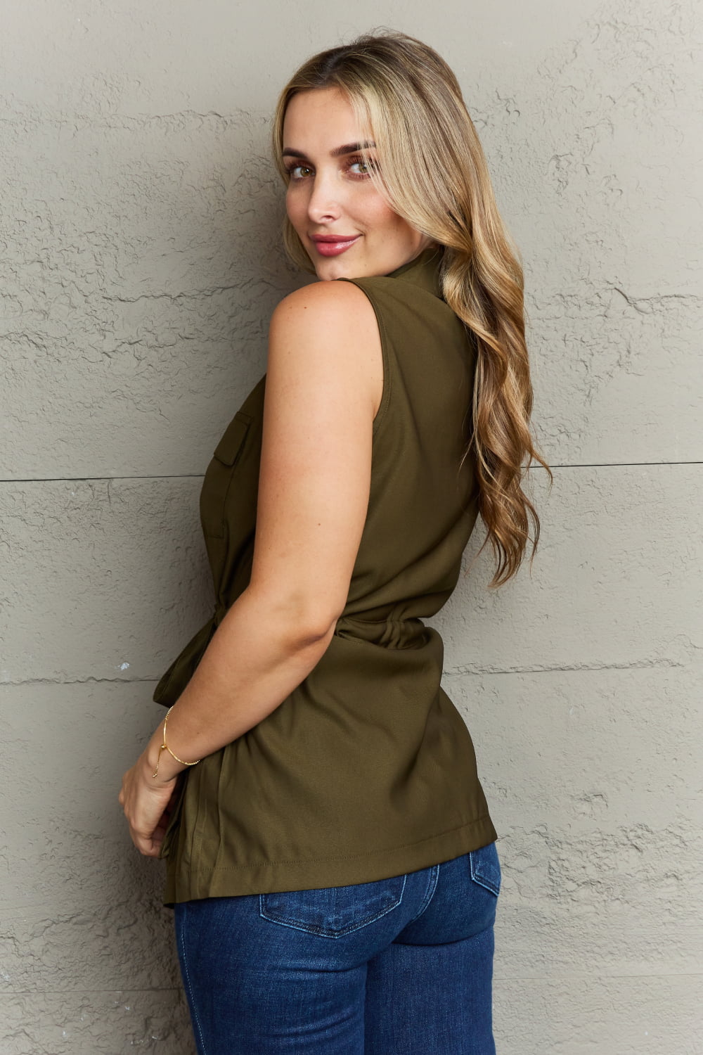 Follow The Light Sleeveless Collared Button Down Top - Tops - Shirts & Tops - 2 - 2024