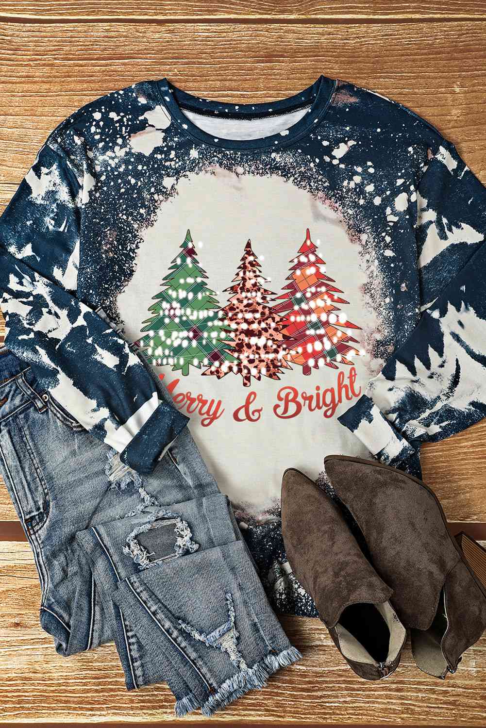 MERRY & BRIGHT Graphic Long Sleeve Top - Camis & Tops - Shirts & Tops - 2 - 2024