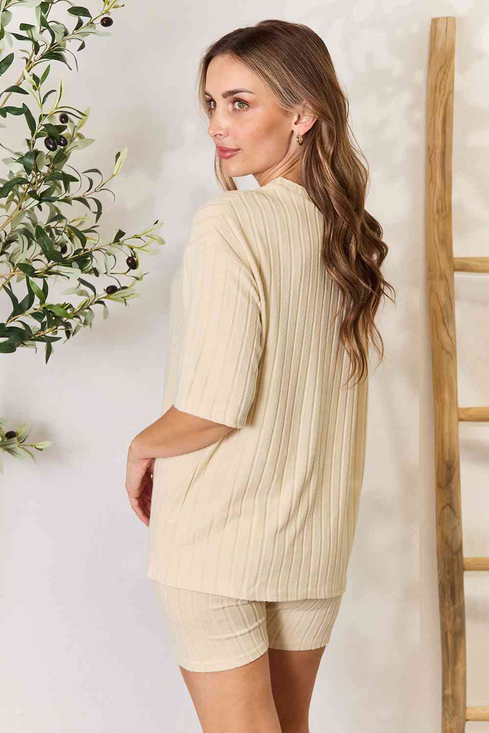 Ribbed Round Neck Top and Shorts Lounge Set - Camis & Tops - Loungewear - 3 - 2024