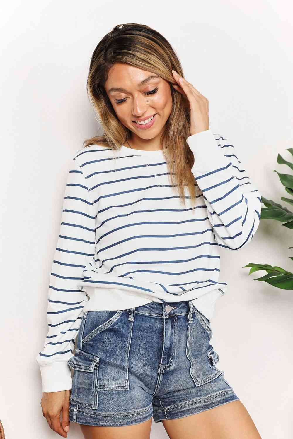 Striped Long Sleeve Round Neck Top - Camis & Tops - Shirts & Tops - 3 - 2024