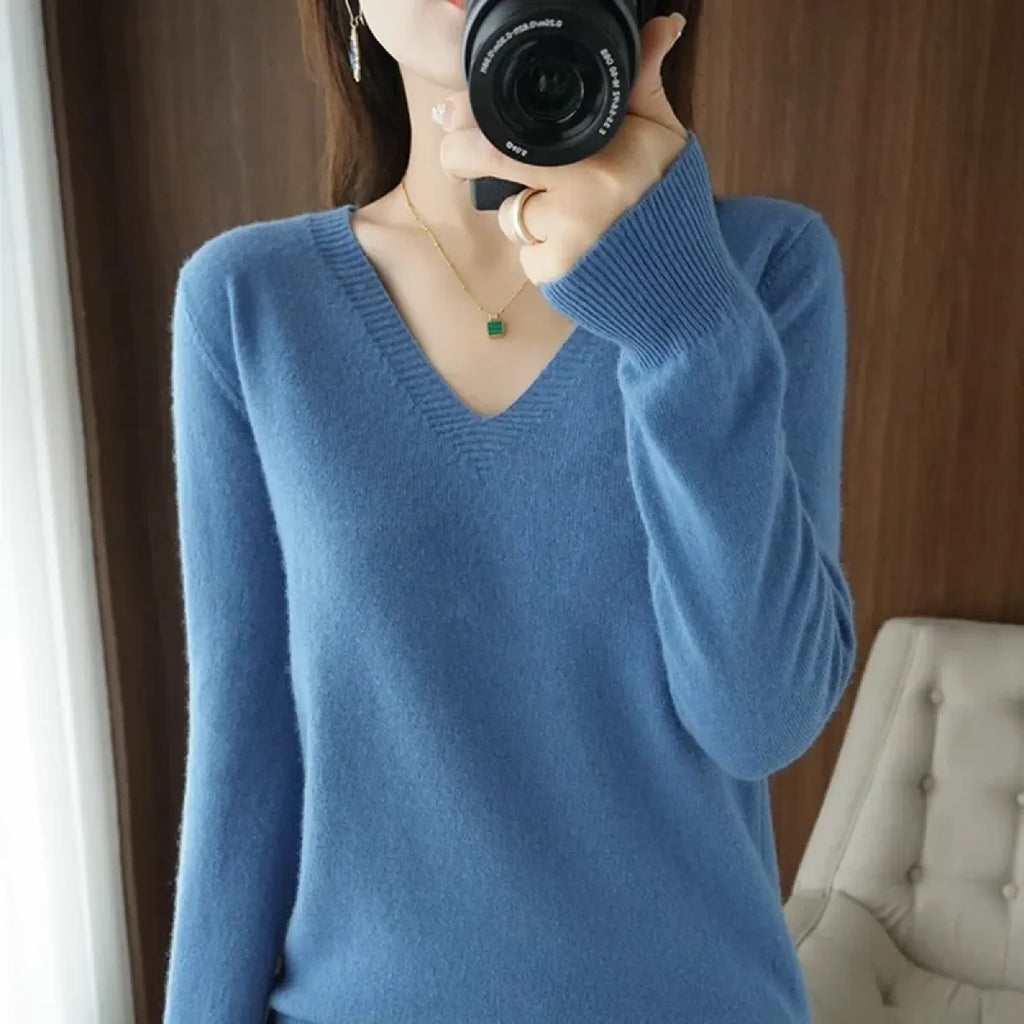 Cashmere Knit V-Neck Pullover with Lace Detail - Sweaters - Sweater / Pullover - 5
