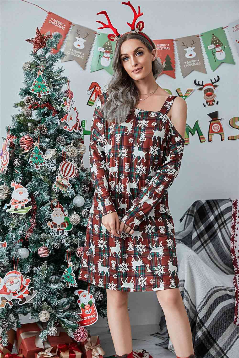 Christmas Asymmetrical Neck Long Sleeve Dress - Green / S - All Dresses - Dresses - 6 - 2024