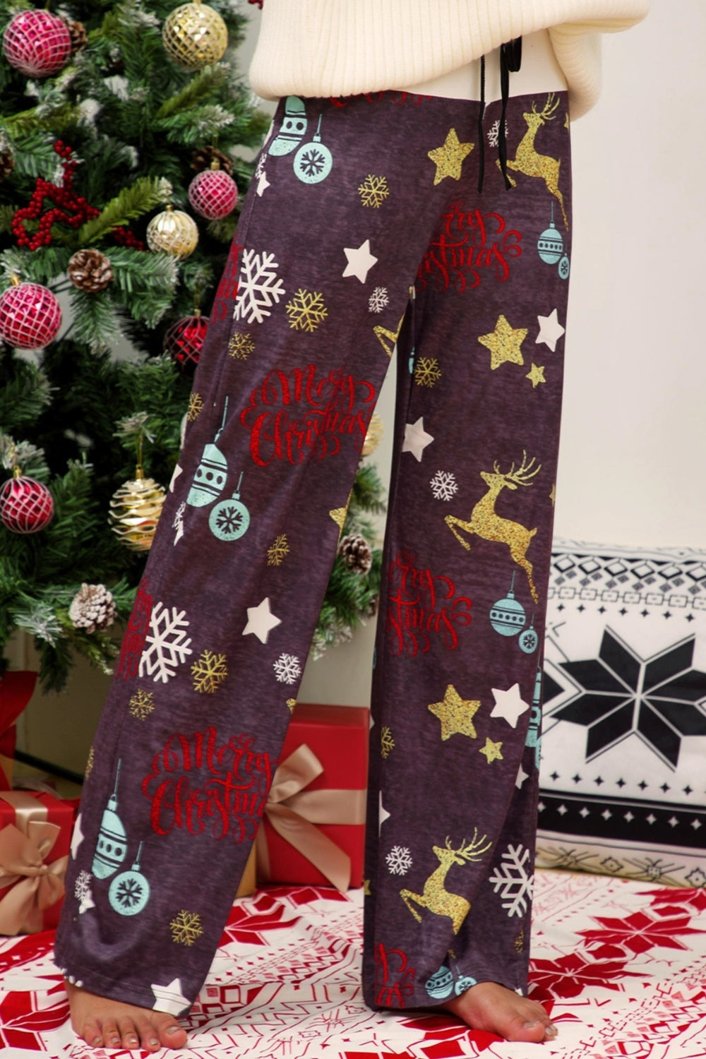 Christmas Straight Leg Pants - Bottoms - Pants - 9 - 2024