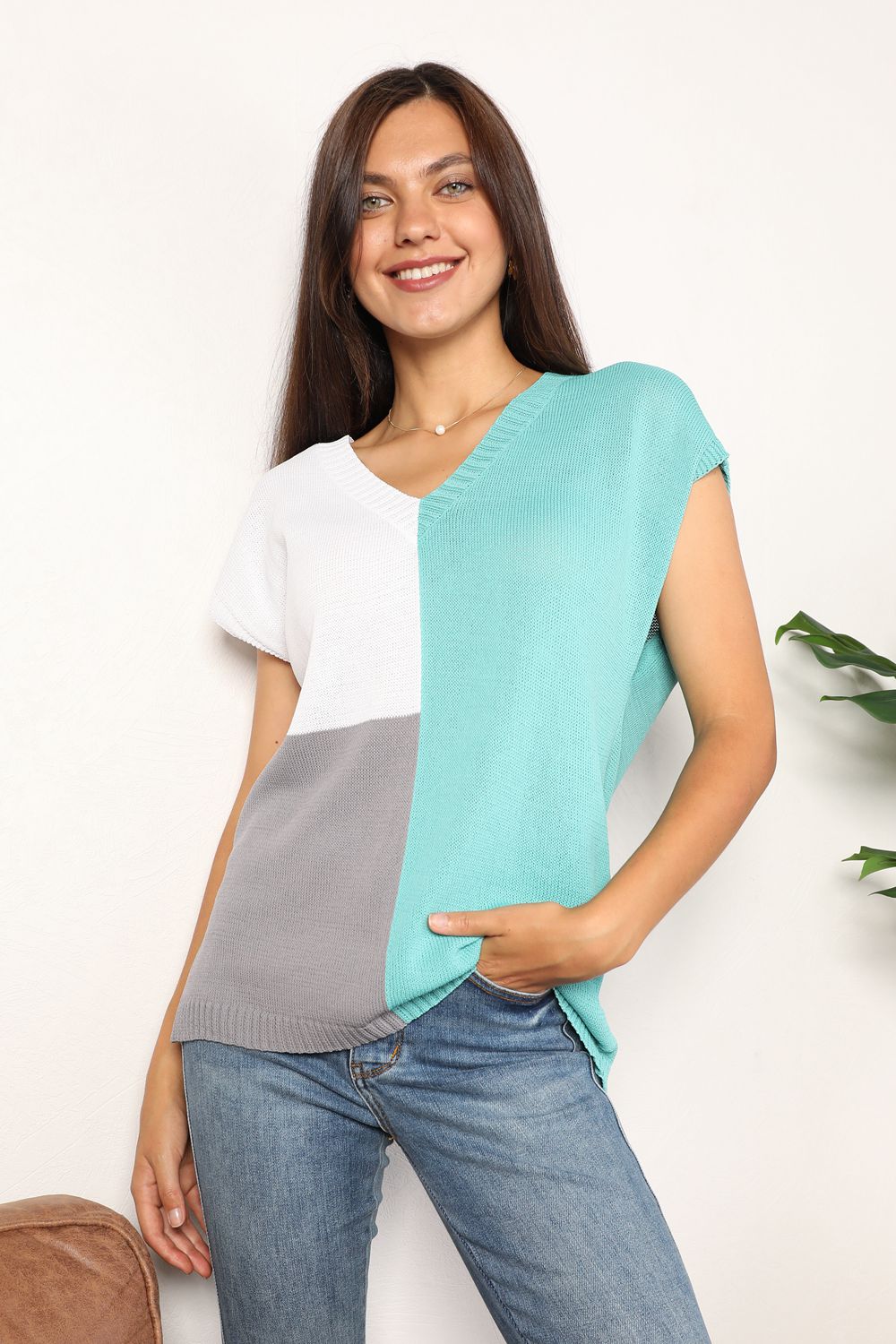 Color Block V-Neck Knit Top - Tops - Shirts & Tops - 24 - 2024