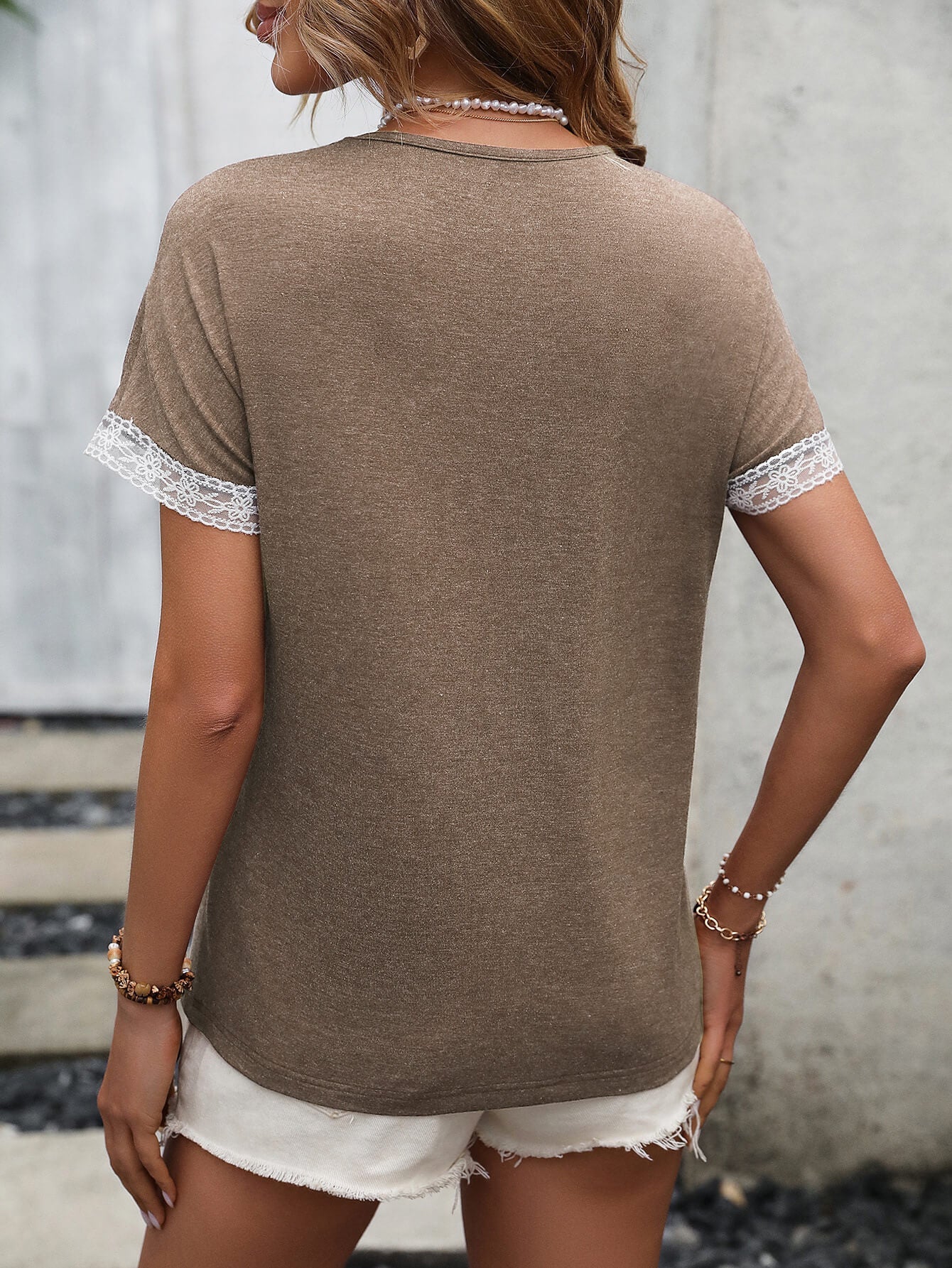 Contrast Round Neck Short Sleeve Tee - T-Shirts - Shirts & Tops - 15 - 2024