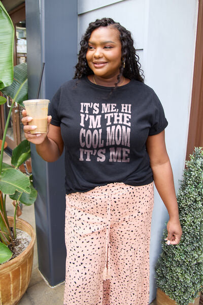 IT’S ME,HI I’M THE COOL MOM IT’S ME Round Neck T-Shirt - T-Shirts - Shirts & Tops - 2 - 2024